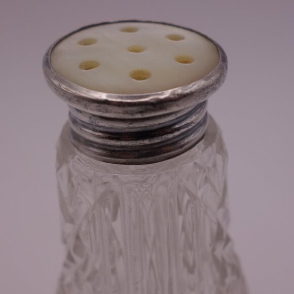 Set of Two 925 Sterling Silver Top Salt Shakers - Picture 9 of 16